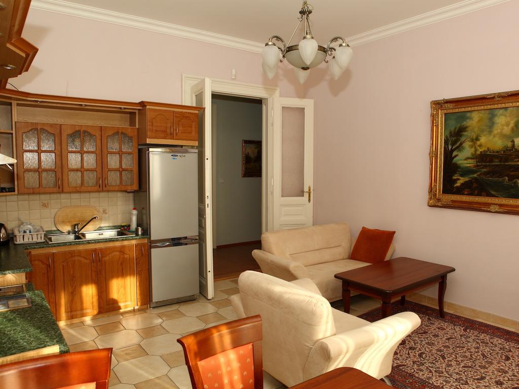 7K - Apartmany Lazenska Karlsbad Zimmer foto